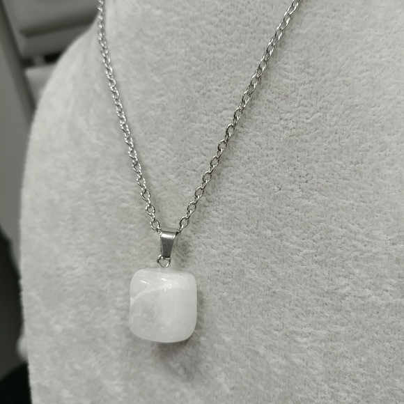 Natural Quartz Crystal Necklace Gemstone Pendant Stainless-Steel Chain 20" - Picture 7 of 17